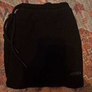 Aritzia Mega Fit Sweatfleece in Black